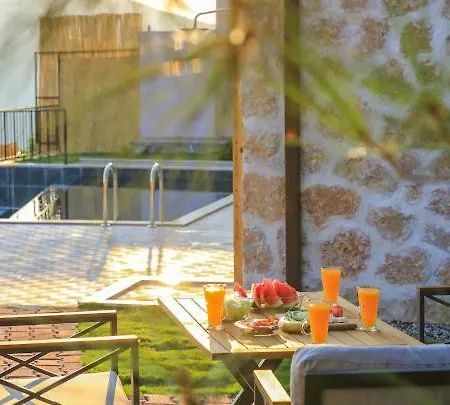 Villa Mirador Stone *