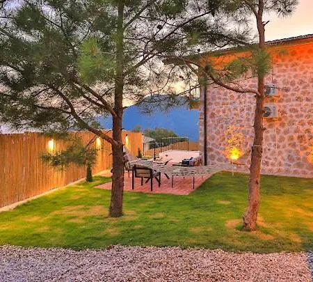 Villa Mirador Stone Kas
